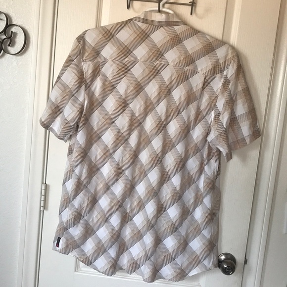 Quicksilver men’s button up - Picture 2 of 7